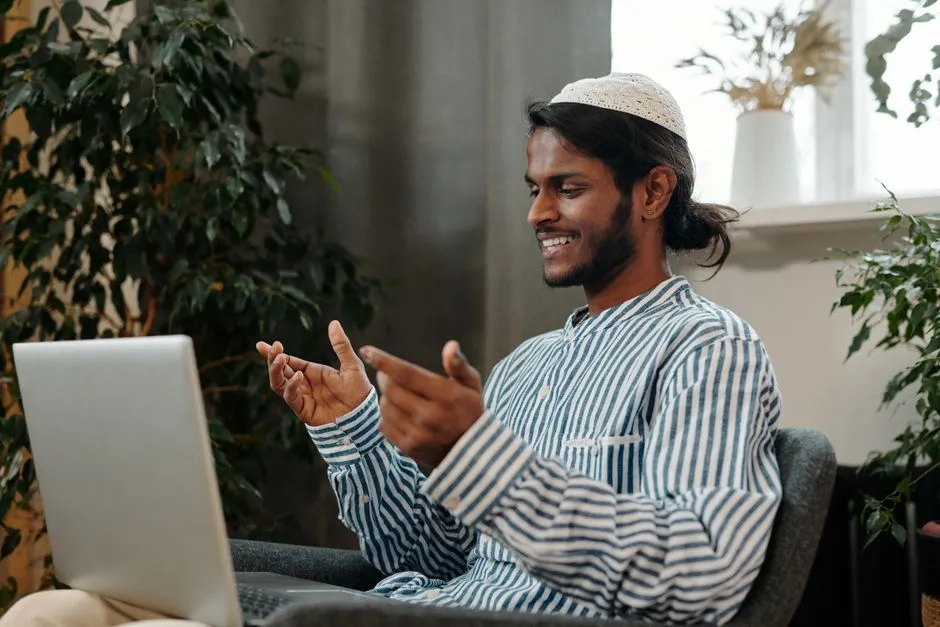 A person speaking with a qualified Australian practitioner by video